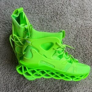 SOLD Hello Mr Lin SOLD